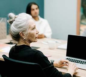 financial-advisor-img-1
