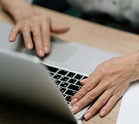 financial-advisor-img-2